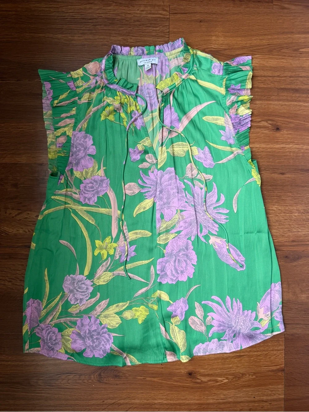 Current Air Green Floral Ruffle Sleeve Blouse - Picture 1 of 3